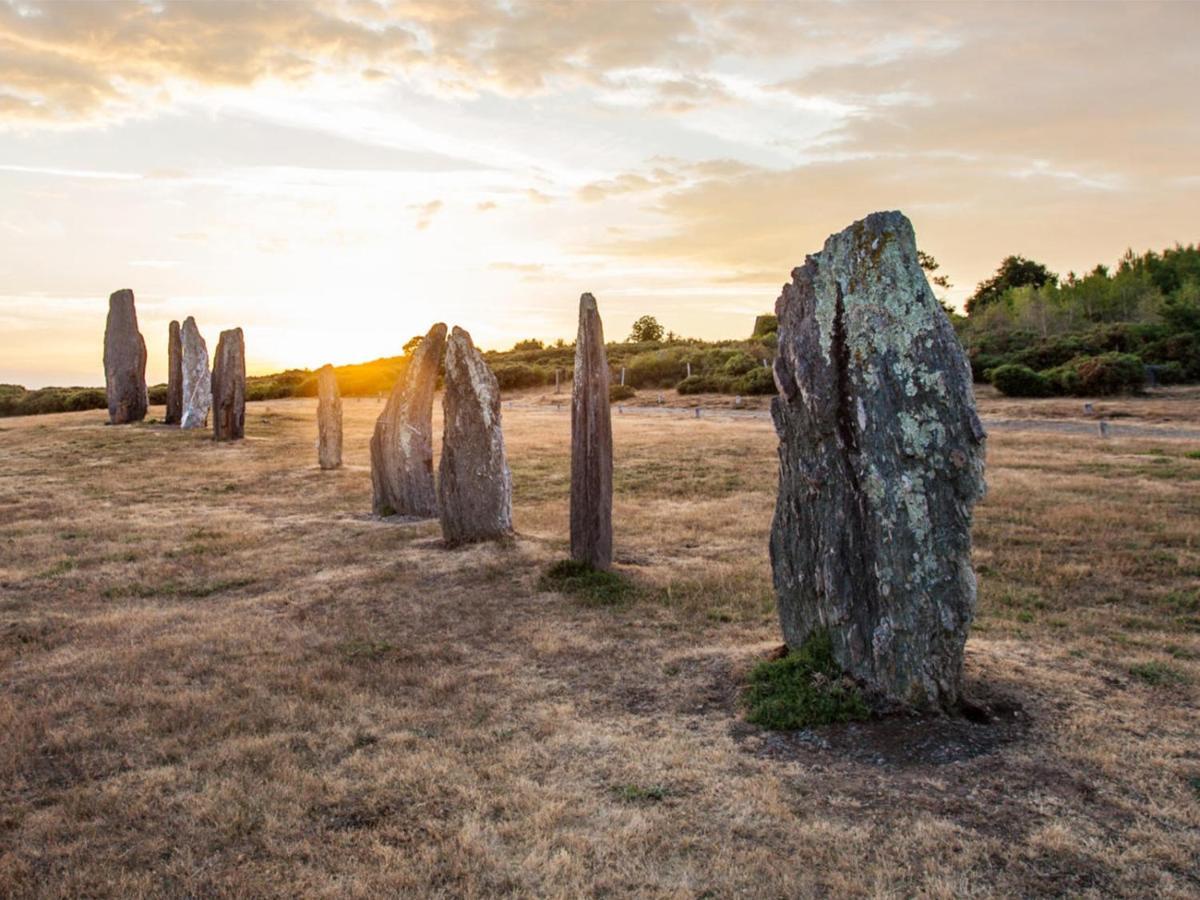 Moulin Menhirs & Zone Naturelle Protegee Saint-Just  المظهر الخارجي الصورة
